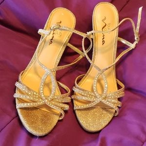 Touch of Nina high heels